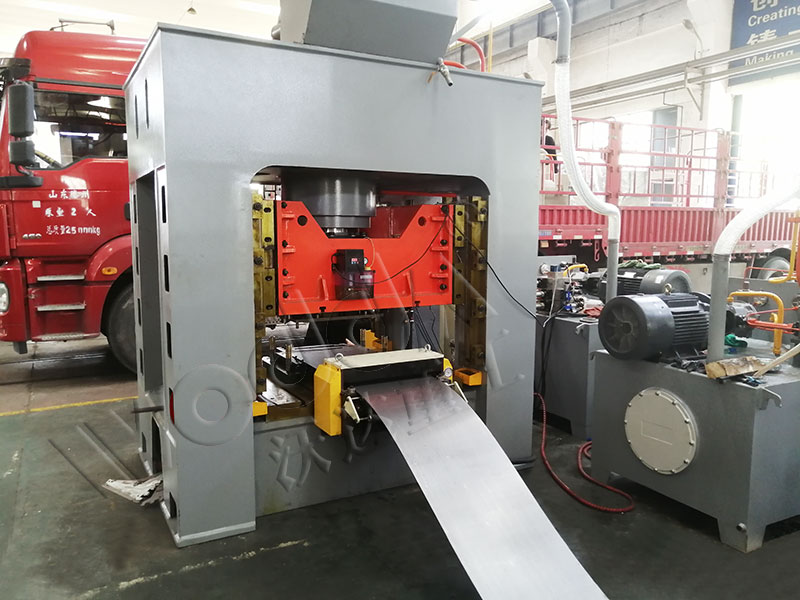 315吨框架式液压机 315吨框架式液压机