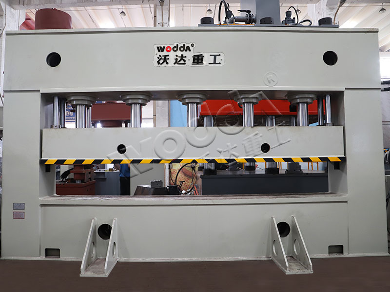 集装箱顶板成型液压机报价 集装箱顶板成型液压机报价