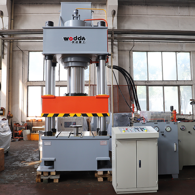 315吨井盖热压成型液压机 315吨井盖热压成型液压机