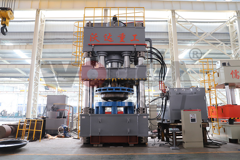 2500吨液压机 2500吨液压机