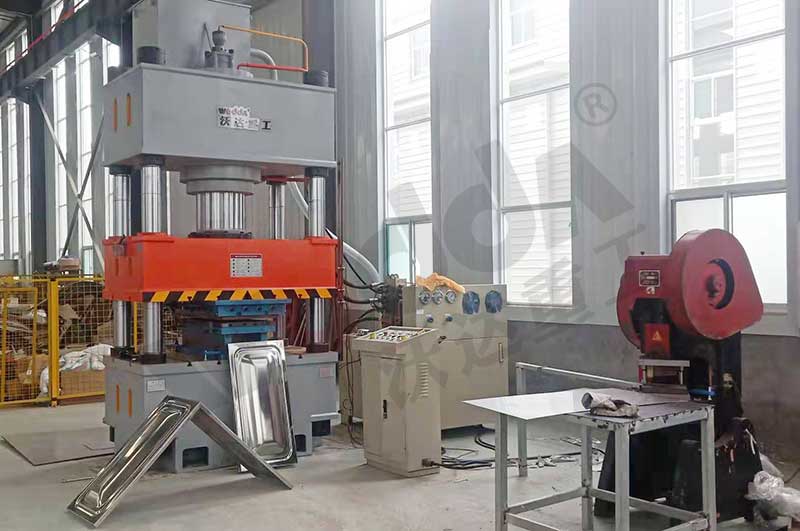 不锈钢水箱成型液压机 不锈钢水箱成型液压机