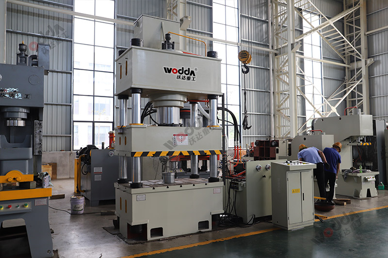 400吨不锈钢水箱板液压机 400吨不锈钢水箱板液压机