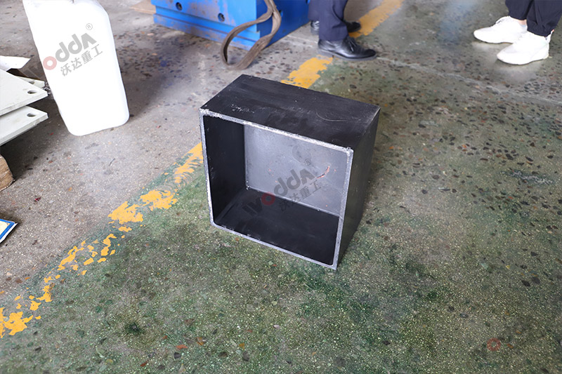 800吨匣钵成型液压机 800吨匣钵成型液压机