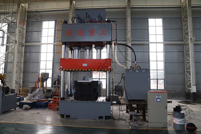 1250吨复合材料排水沟成型液压机 1250吨复合材料排水沟成型液压机