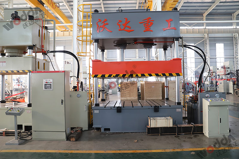 200吨汽车门板成型机 200吨汽车门板成型机