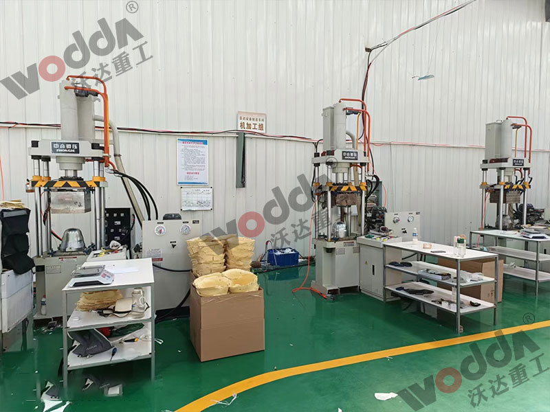 滕州凯夫拉防弹头盔液压机厂家 滕州凯夫拉防弹头盔液压机厂家