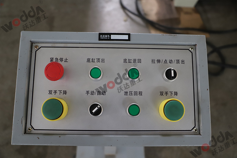 800吨塑料托盘液压机 800吨塑料托盘液压机