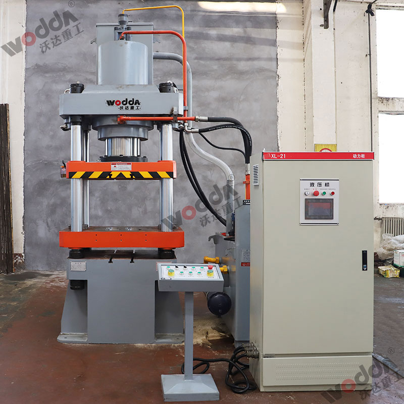 315吨盐砖机 315吨盐砖机