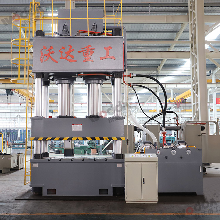 800吨四柱液压机 800吨四柱液压机