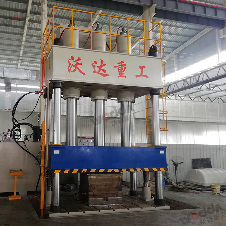 1000吨玻璃钢风机液压机.jpg 1000吨玻璃钢风机液压机.jpg