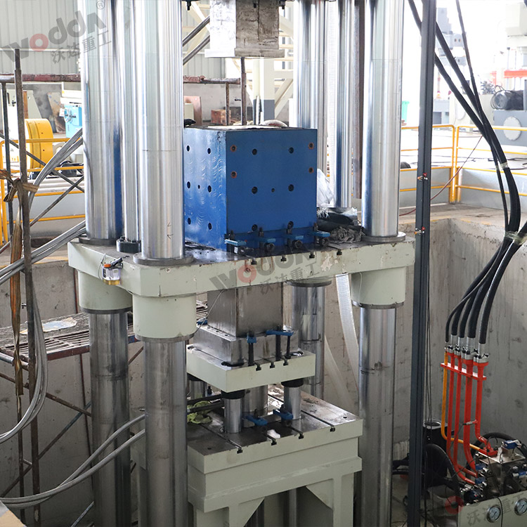 匣钵液压机模具(图2) 匣钵液压机模具(图2)