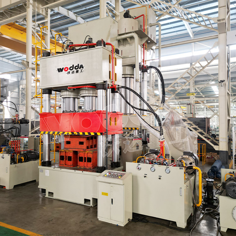 1000吨双缸四柱液压机(图3) 1000吨双缸四柱液压机(图3)