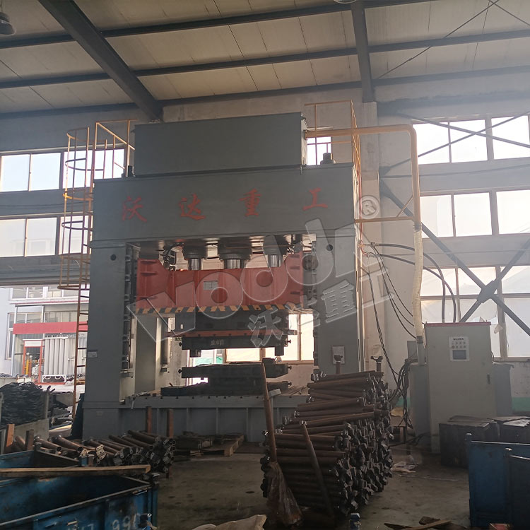 1000吨汽车配件成型液压机 1000吨汽车配件成型液压机