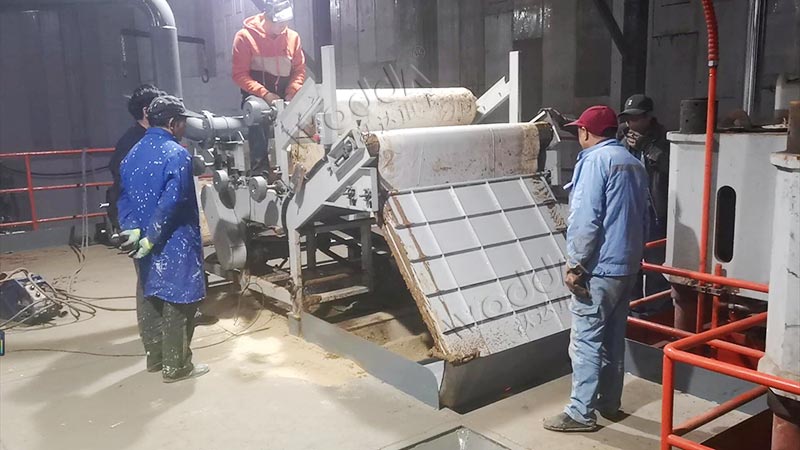 固液分离高压压榨液压机布泥 固液分离高压压榨液压机布泥