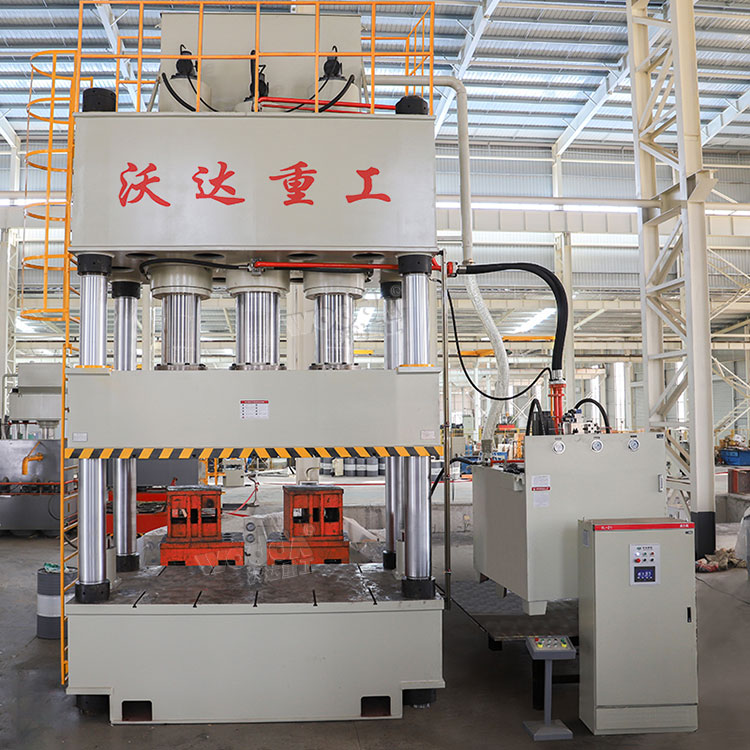 1500吨SMC玻璃钢模压机 1500吨SMC玻璃钢模压机