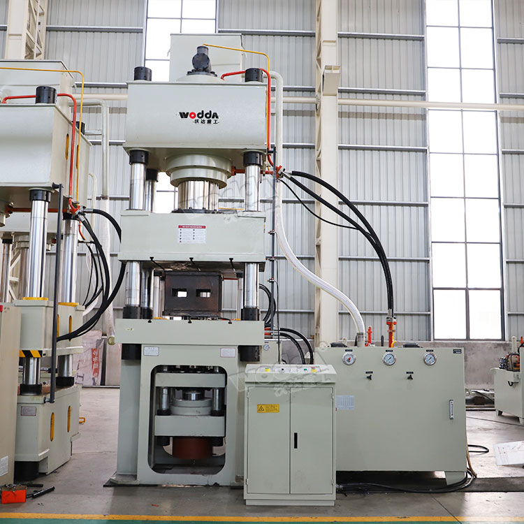 500吨四柱液压机 500吨四柱液压机