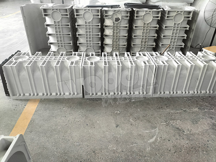 模压成型SMC沟槽产品 模压成型SMC沟槽产品