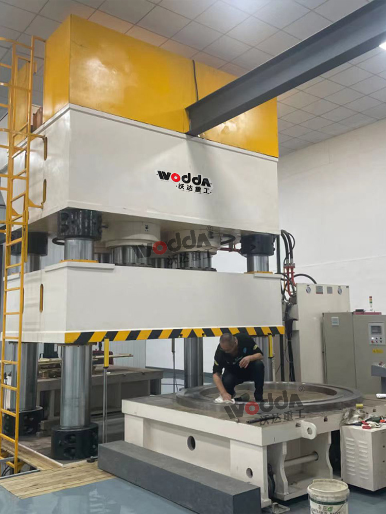 3000吨粉末成型液压机安装模具 3000吨粉末成型液压机安装模具