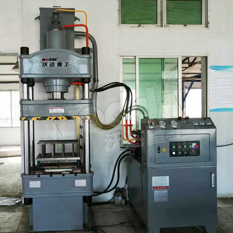 100吨金属成型四柱液压机 100吨金属成型四柱液压机