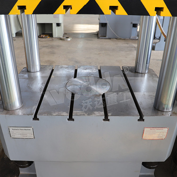 工作台及下顶缸 工作台及下顶缸