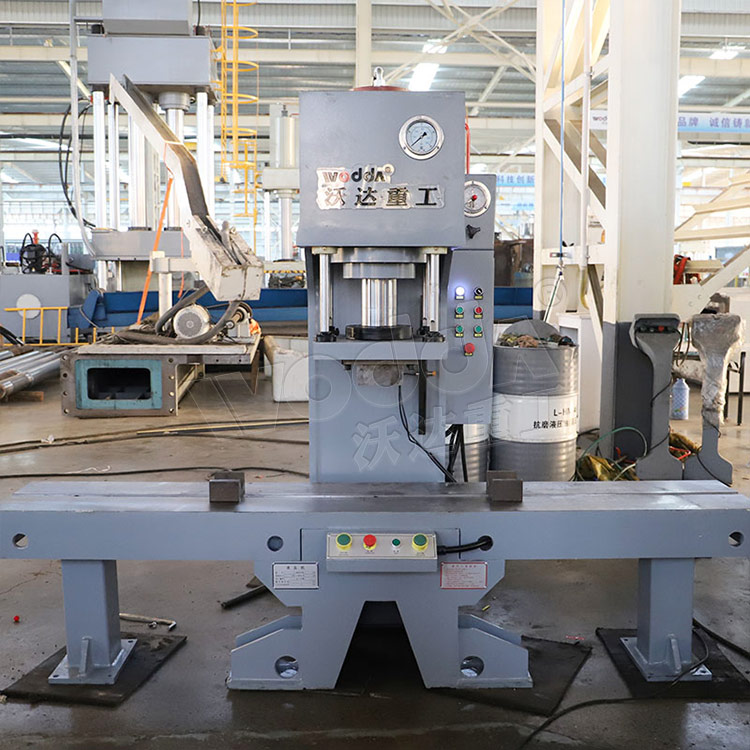 63吨单臂校直机 63吨单臂校直机