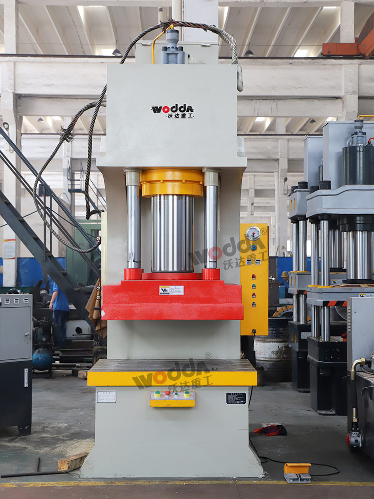 315吨单臂液压机 315吨单臂液压机