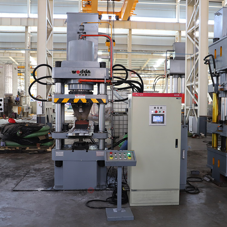 315吨四梁四柱液压机 315吨四梁四柱液压机