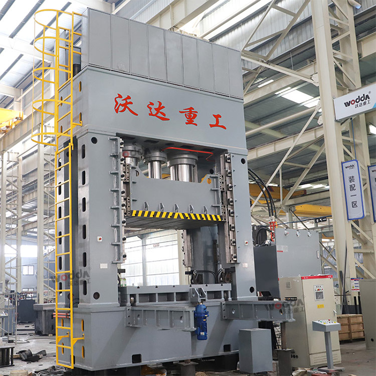 复合材料成型液压机(框架式) 复合材料成型液压机(框架式)