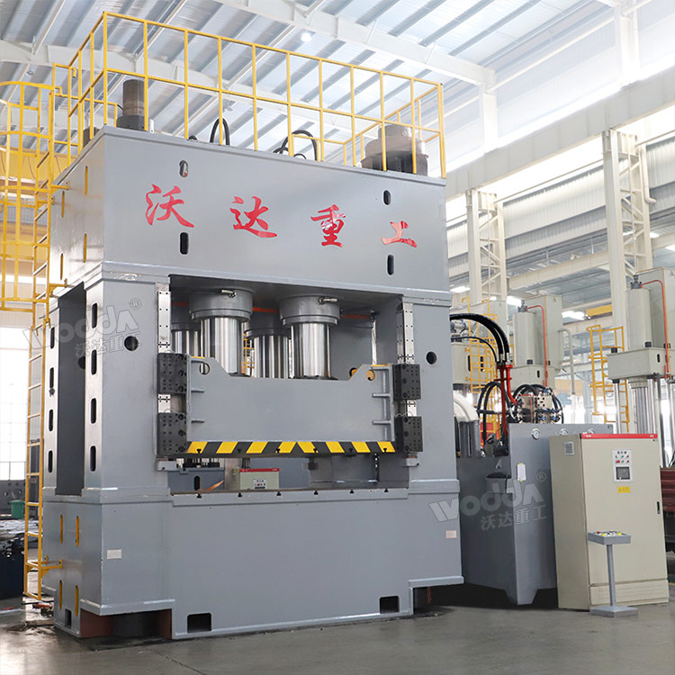 SMC玻璃钢成型液压机(框架式液压机) SMC玻璃钢成型液压机(框架式液压机)