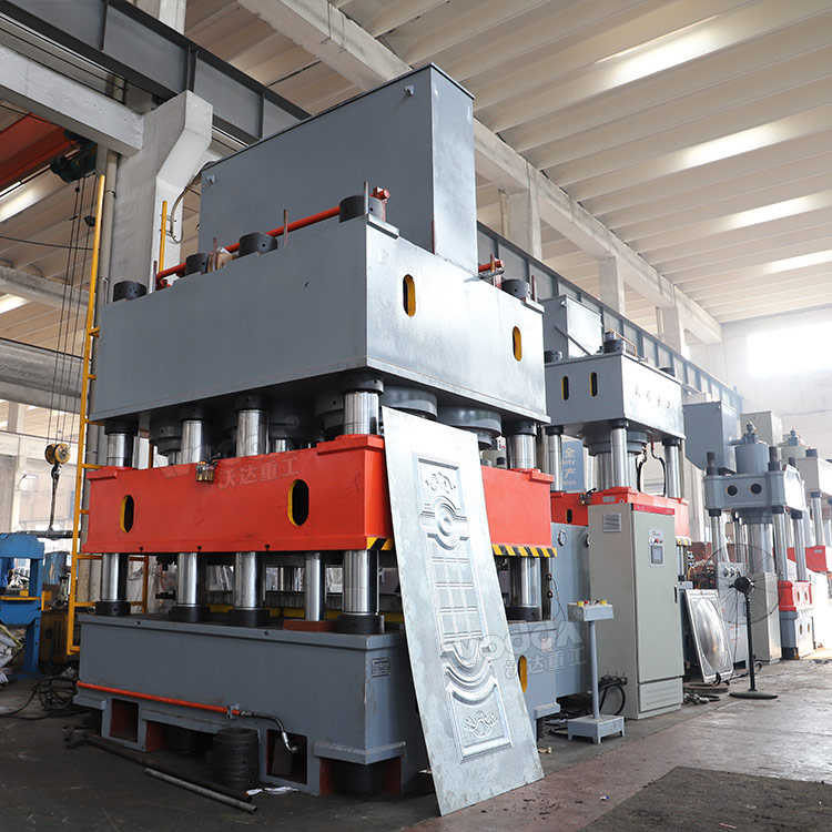 3600吨钢木门压花机 3600吨钢木门压花机