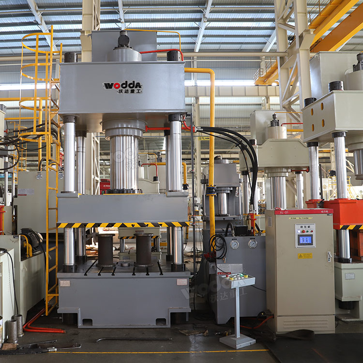 500吨三梁四柱液压机 500吨三梁四柱液压机