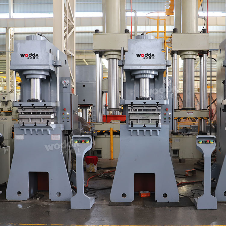 2台面120吨单柱液压机 2台面120吨单柱液压机