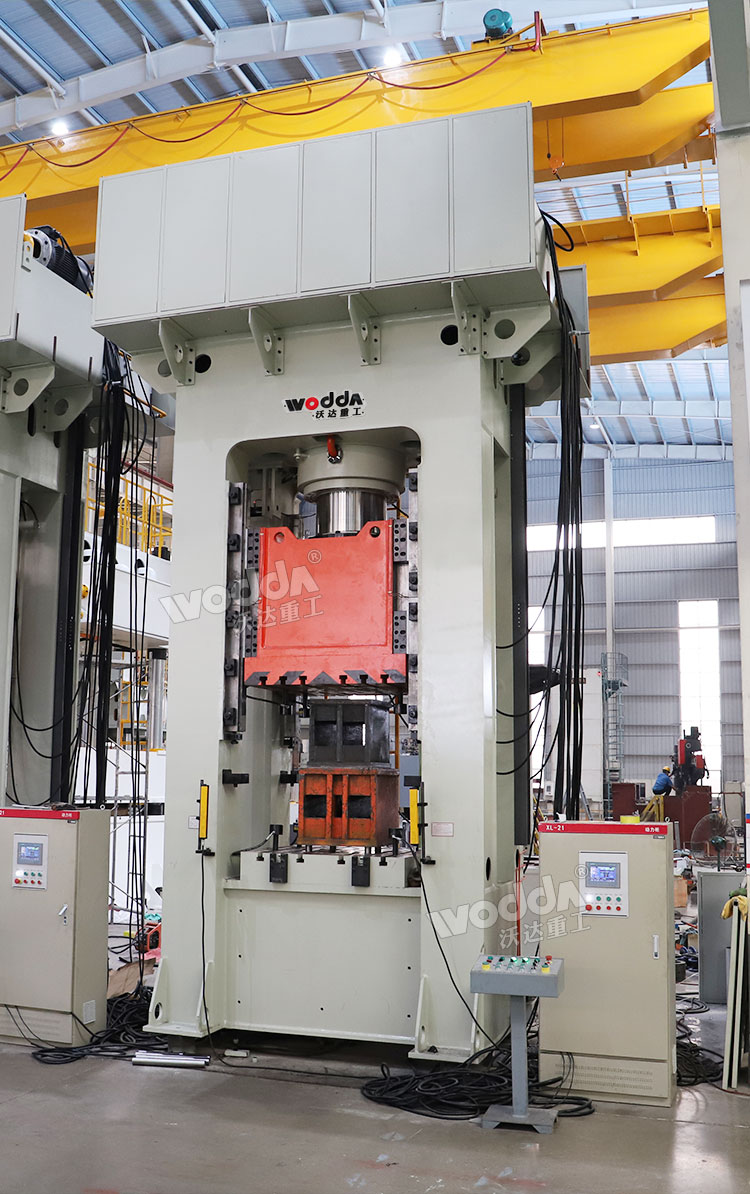 630吨框架式拉伸液压机 630吨框架式拉伸液压机