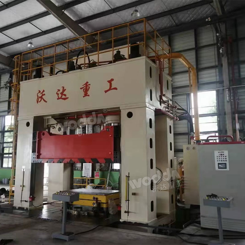 SMC整体卫浴液压机现场调试 SMC整体卫浴液压机现场调试