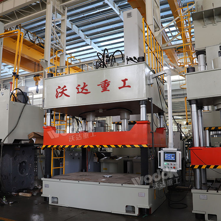 200吨塑料制品液压机 200吨塑料制品液压机