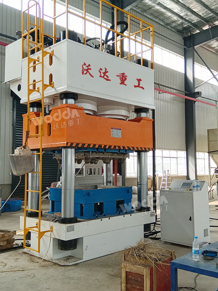 1600吨木屑托盘液压机 1600吨木屑托盘液压机