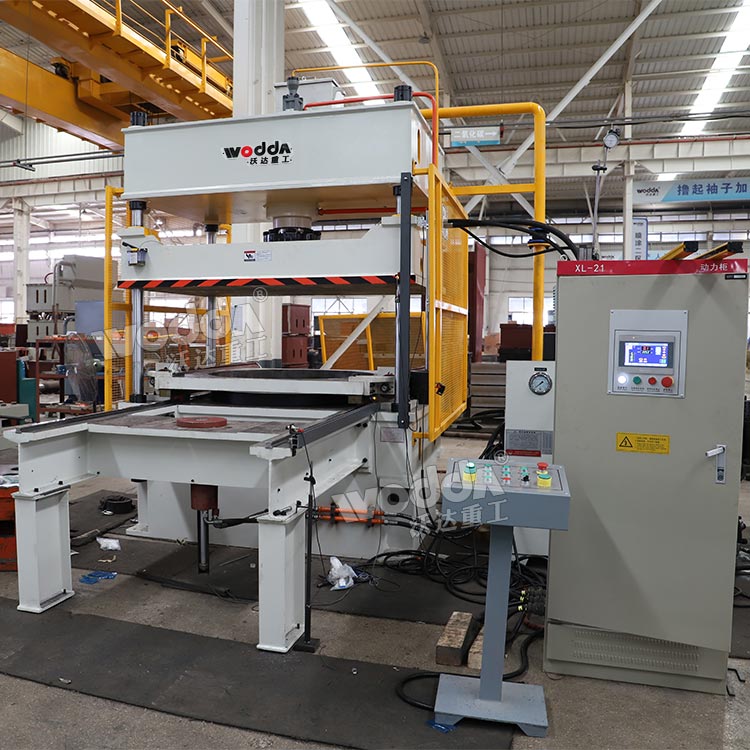 100吨电机定子压装液压机车间展示 100吨电机定子压装液压机车间展示