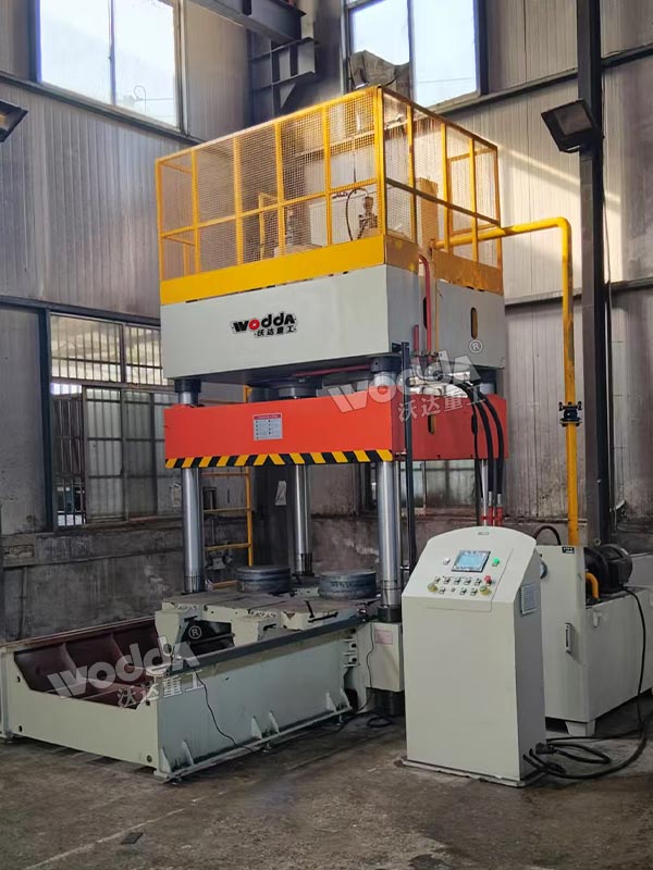 315吨三梁四柱液压机 315吨三梁四柱液压机