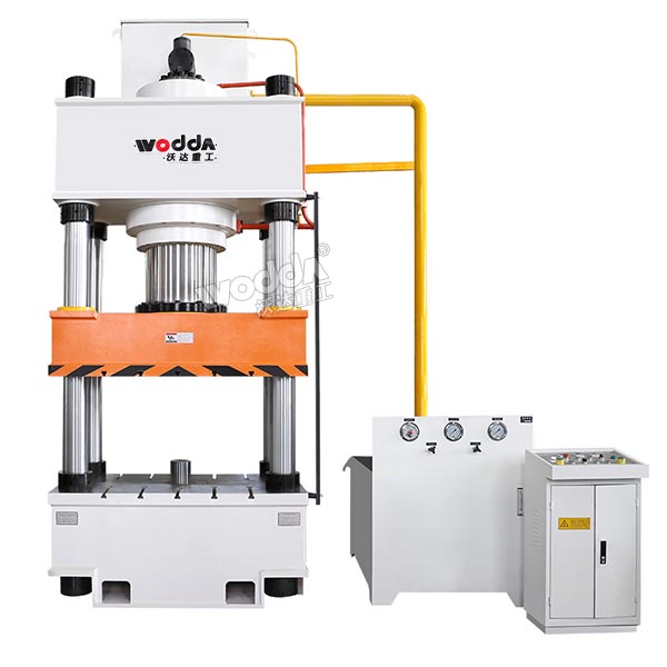 液压机.jpg 液压机.jpg