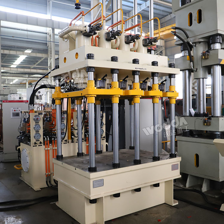 180吨多工位液压机 180吨多工位液压机