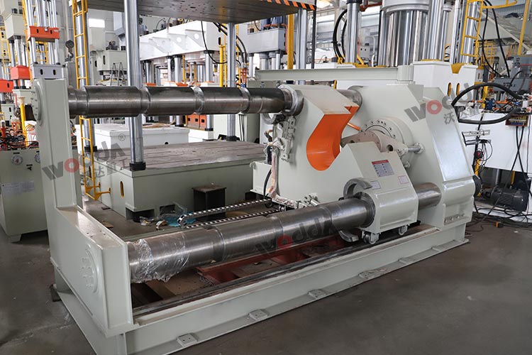 500吨卧式轮轴压装机 500吨卧式轮轴压装机