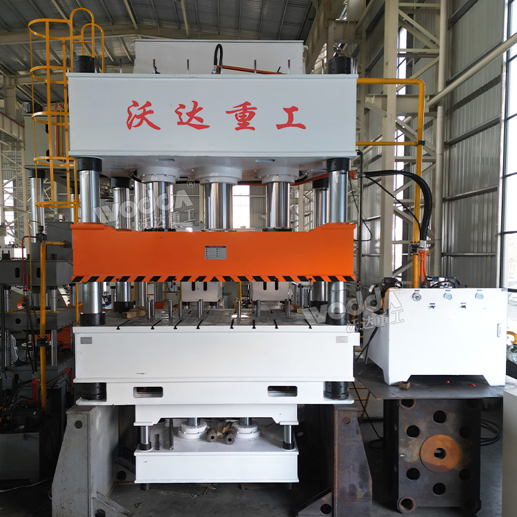 1000吨四柱液压机 1000吨四柱液压机