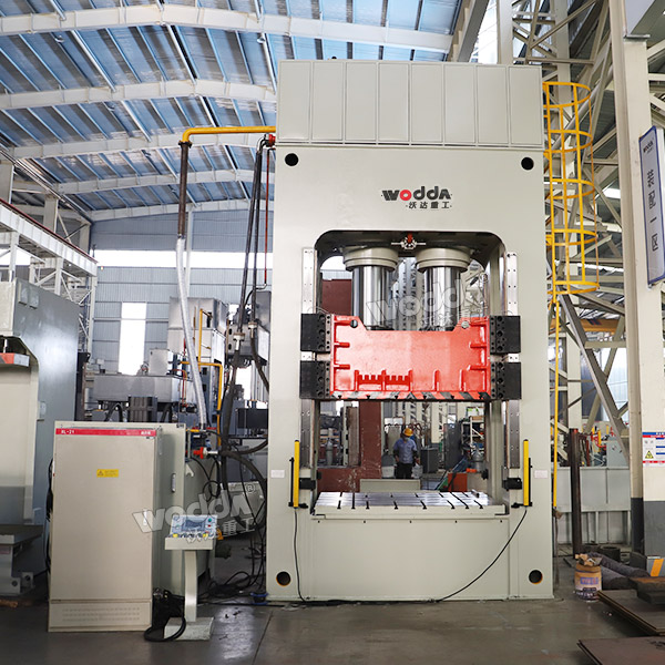 800吨框架式液压机 800吨框架式液压机