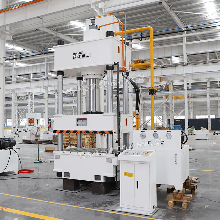 315吨四柱液压机 315吨四柱液压机