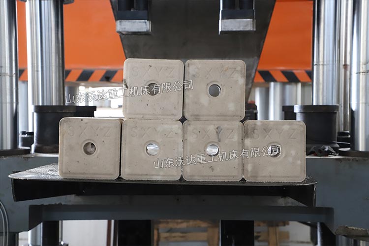 5公斤盐砖 5公斤盐砖