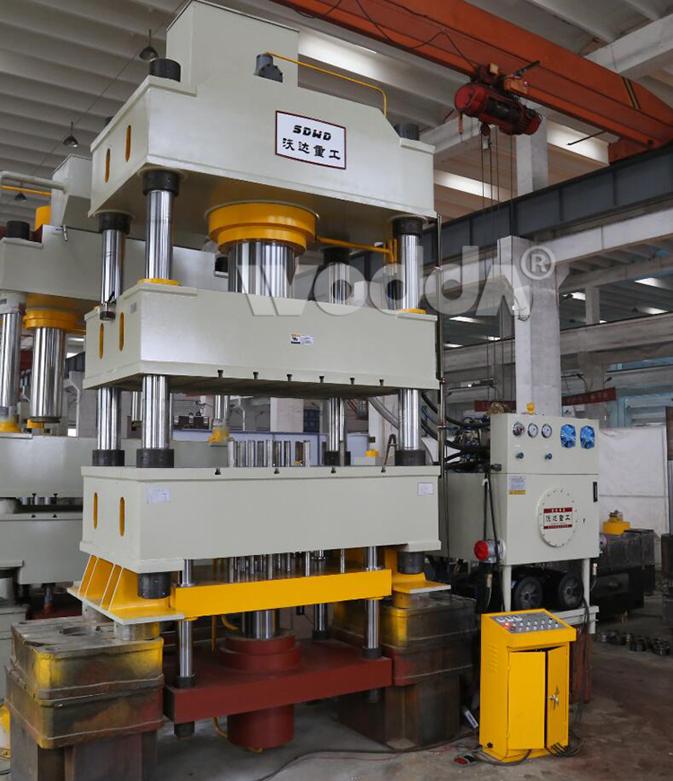 630吨四柱拉伸液压机 630吨四柱拉伸液压机