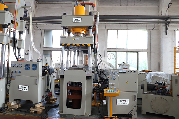 200吨四柱拉伸液压机 200吨四柱拉伸液压机