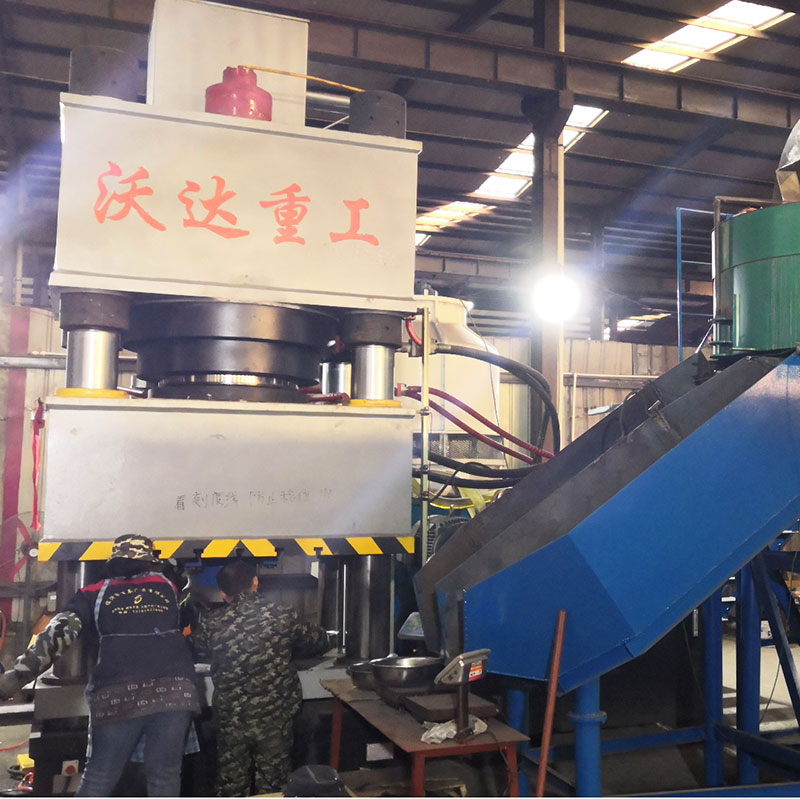 复合型坠砣成型液压机 复合型坠砣成型液压机