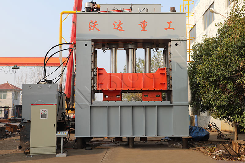 800吨框架式液压机 800吨框架式液压机