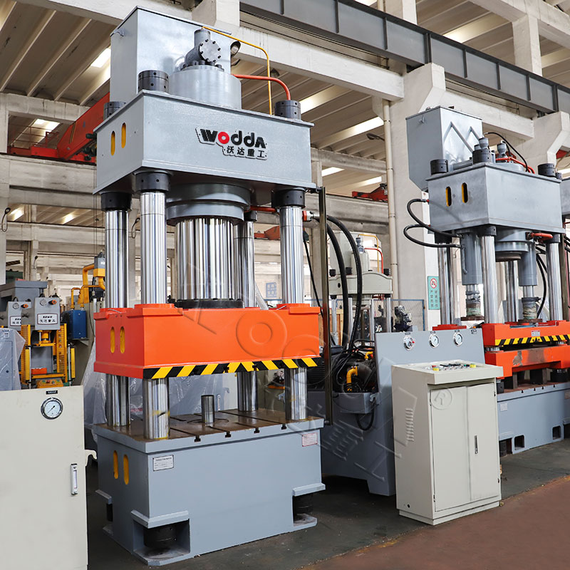 500吨四柱液压机 500吨四柱液压机